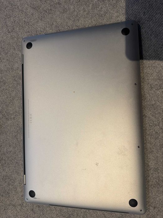 MacBook Pro 16" 2019 A2141 – дефектен / заключване за активиране / подмяна