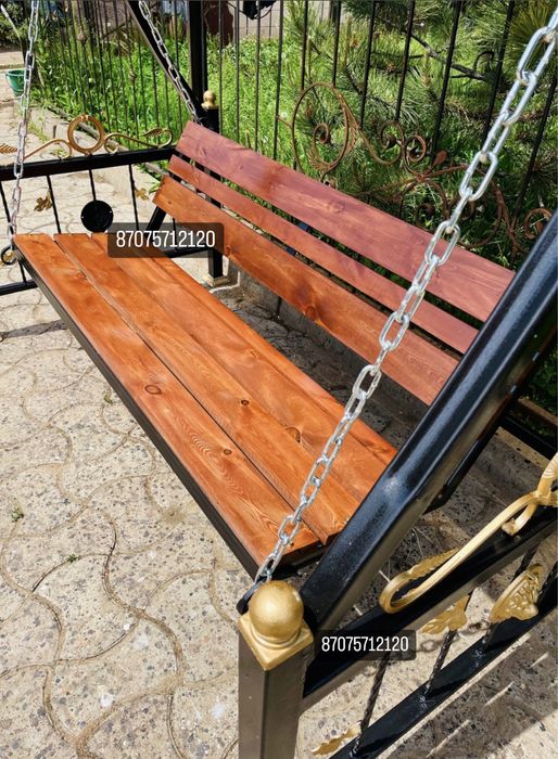 Кованые садовые качели