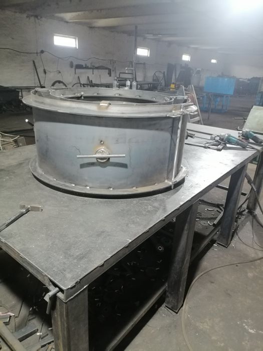 Matriță, cofraje tuburi și cămine beton