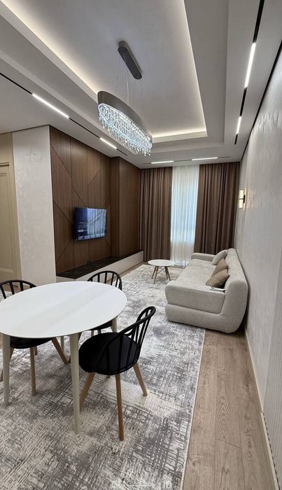 Срочно сдаётся 2х комнатная квартира в премиум ЖК Skyline Towers