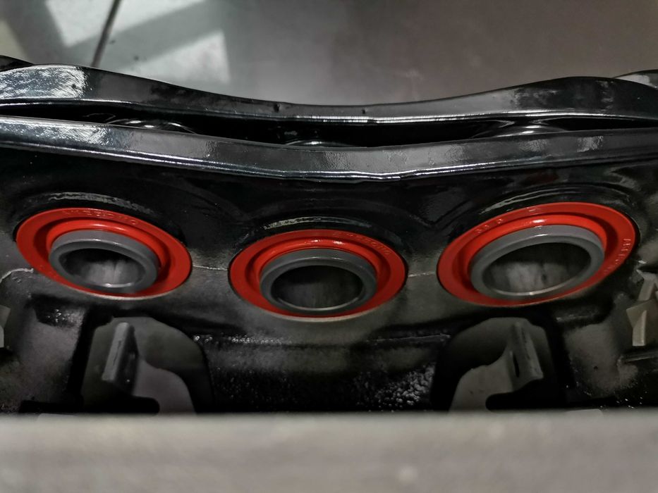 НОВ 6 Бутален Спирачен Апарат Audi A8 S8 4N Преден Десен 4N0615106BP