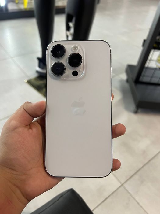 IPHONE 14 pro ideal