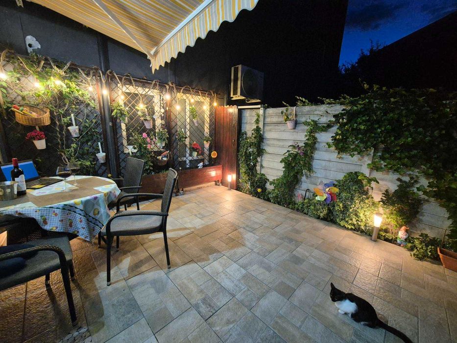 Apartament 2 camere + curte proprie Salaj, Rahova