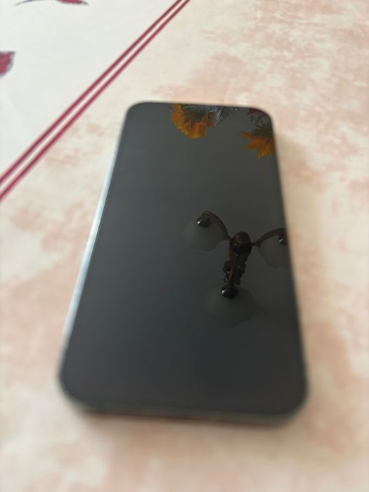 iPhone 12 Pro – 128GB, stare bună  Vând iPhone 12 Pro, capacitate 128GB, telefonul se prezintă bine din punct de vedere estetic și funcțional.