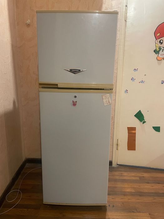 Продам холодильник daewoo, no frost