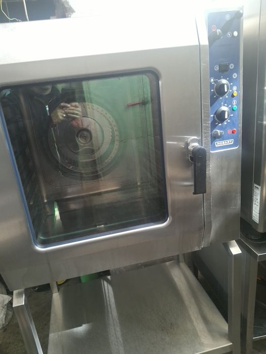 Конвектомат/ конвекторна фурна HOBART