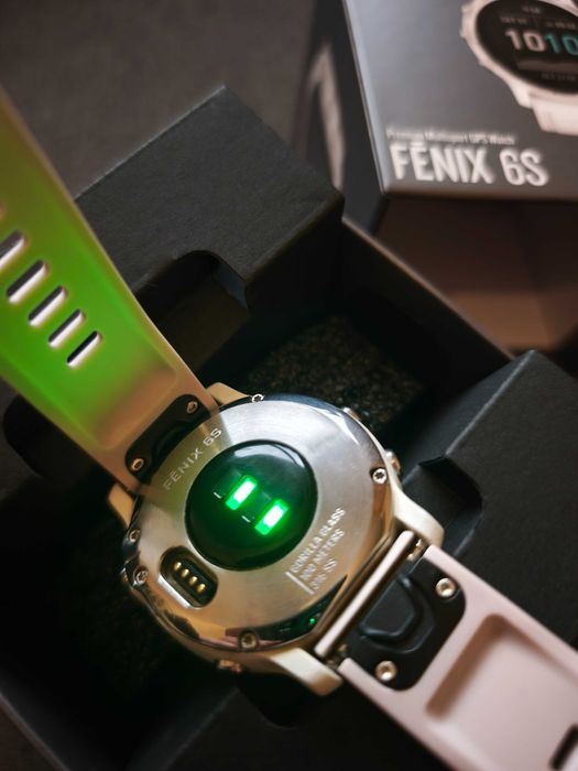 Garmin Fenix 6S Silver/White, 42 mm