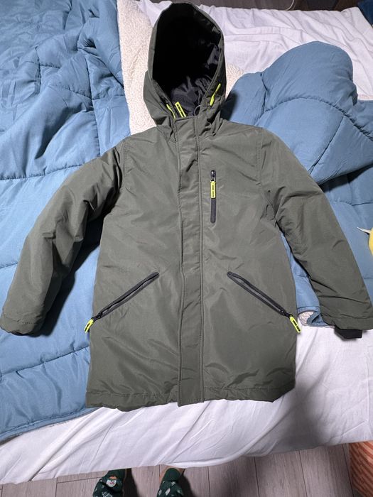 Зимно зелено яке