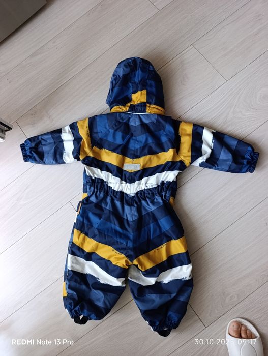 Продам зимний детскийкомбенизон