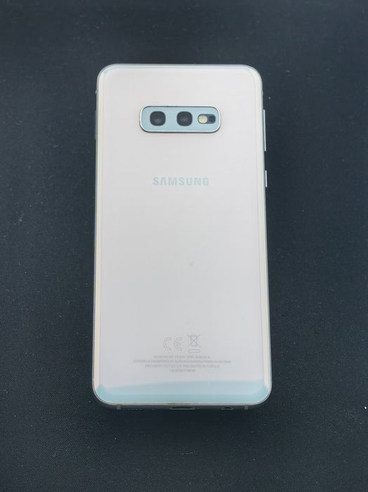 Samsung Galaxy S10 e  128 GB ID-uje749