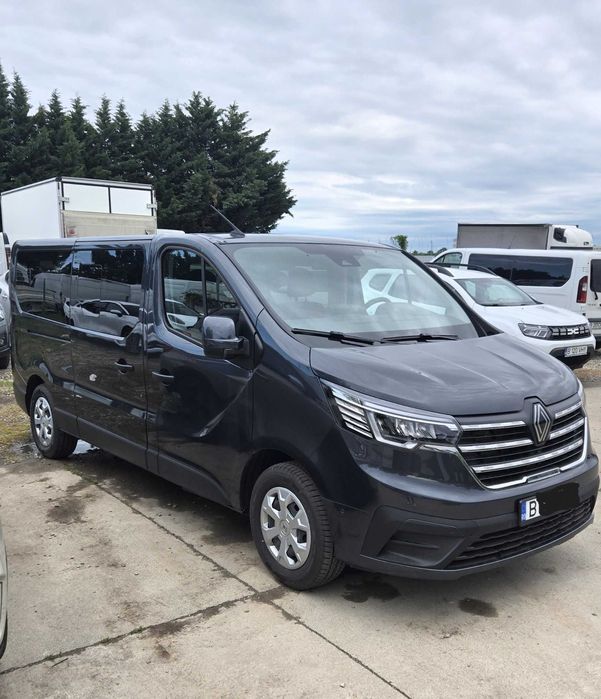 Inchiriere microbuze NOI  7+1 / 8+1 locuri / rent a car / rent a bus / rent a van