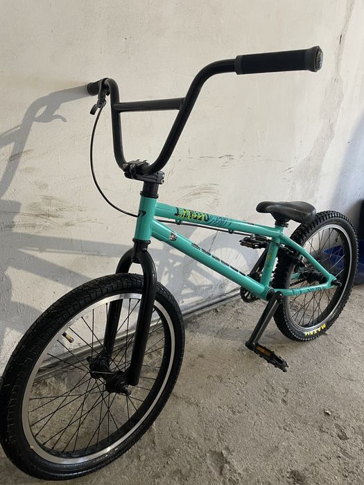Продам велосипед BMX