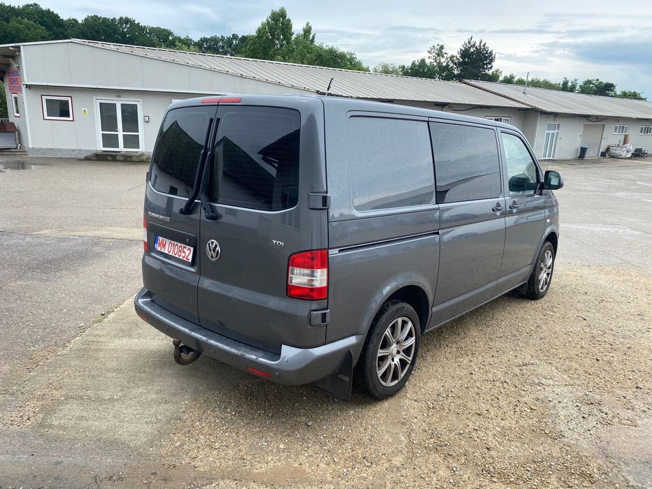 VOLKSWAGEN Transporter 2010 — imagine 3