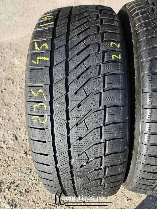 SET 2 Anvelope Iarna 235/45 R19 FALKEN Eurowinter HS02 Pro 99W