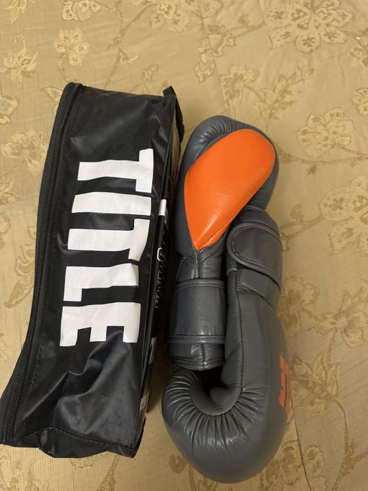 Боксерские перчатки от Title boxing