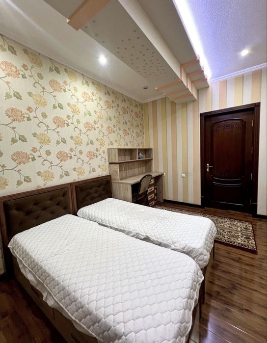 Аренда квартира новастройка 4 хона 110 квм 1 этаж Медгарадок