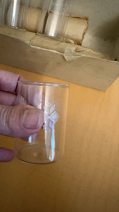 Стъклени руски нови чашки 8 бр.