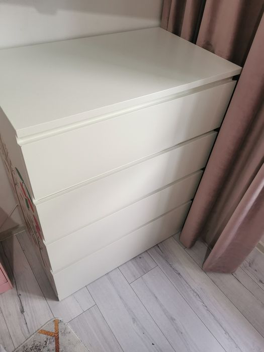 Comoda ikea in stare foarte buna