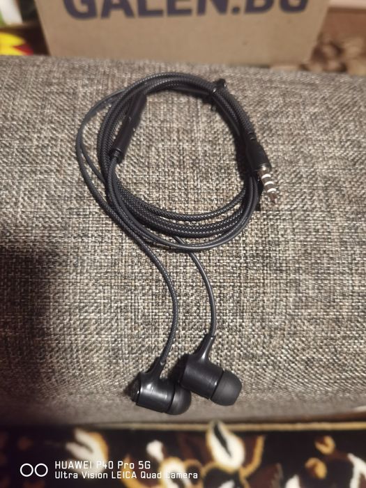 Телефон GUVET чисто нов