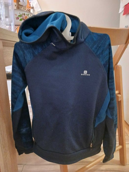 2 броя суичър за момче, 7-8години, 122- 128см.