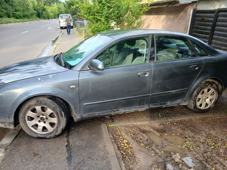 Audi A4 B6 Benzia 2001