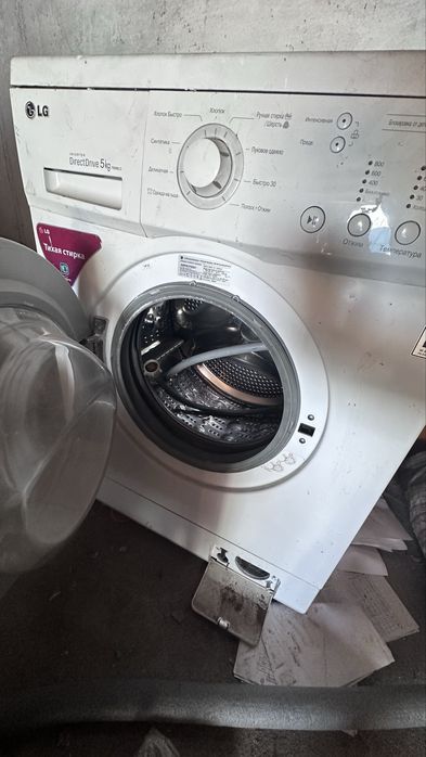 Стиралка б/у в рабочем состояние