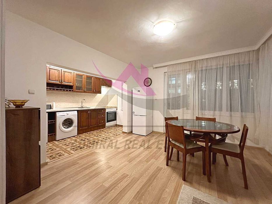 Дава се под наем Тристаен апартамент в Варна, Нептун - 120 кв.м за 750 € - Снимка #1