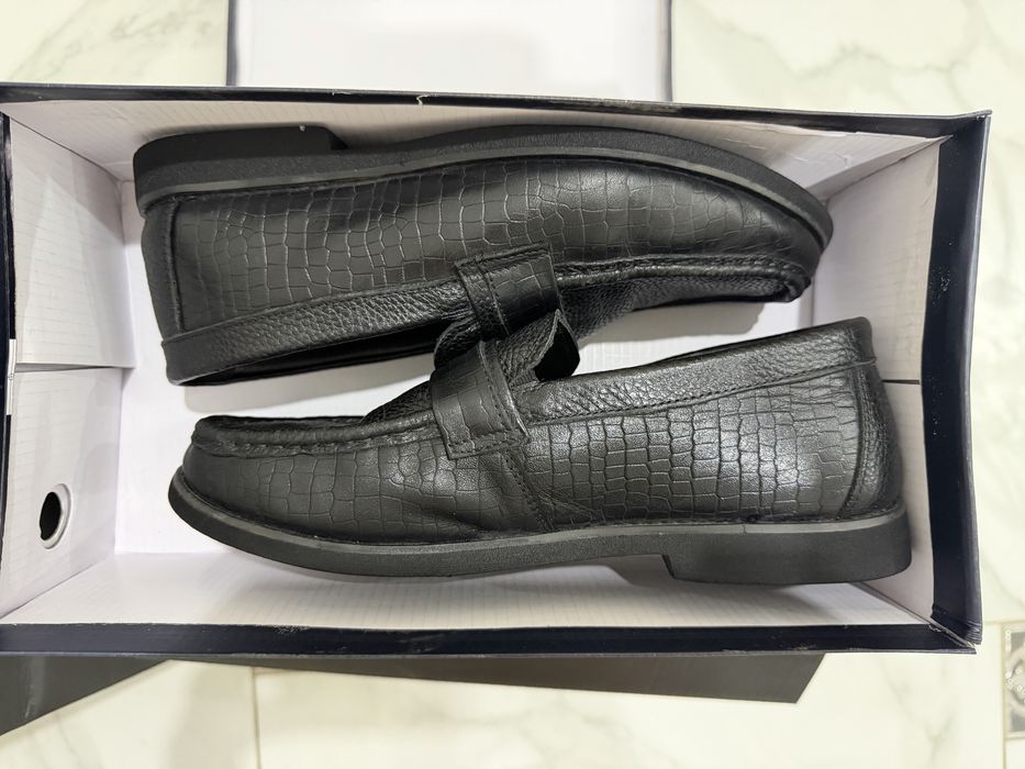 Продам мужскую обувь