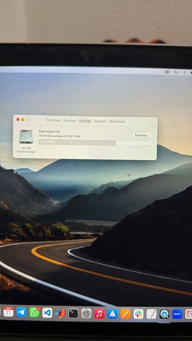 Mac Book Pro (retina)