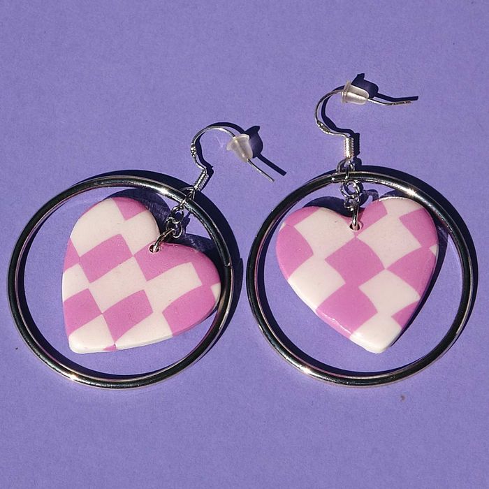 Ръчно изработени бижута и чаши (полимерна глина и епоксидна смола)