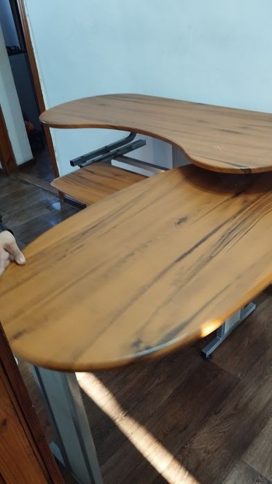 Стол компьютерный