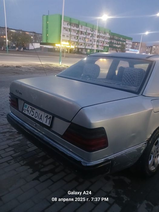 Merzedes benz 230