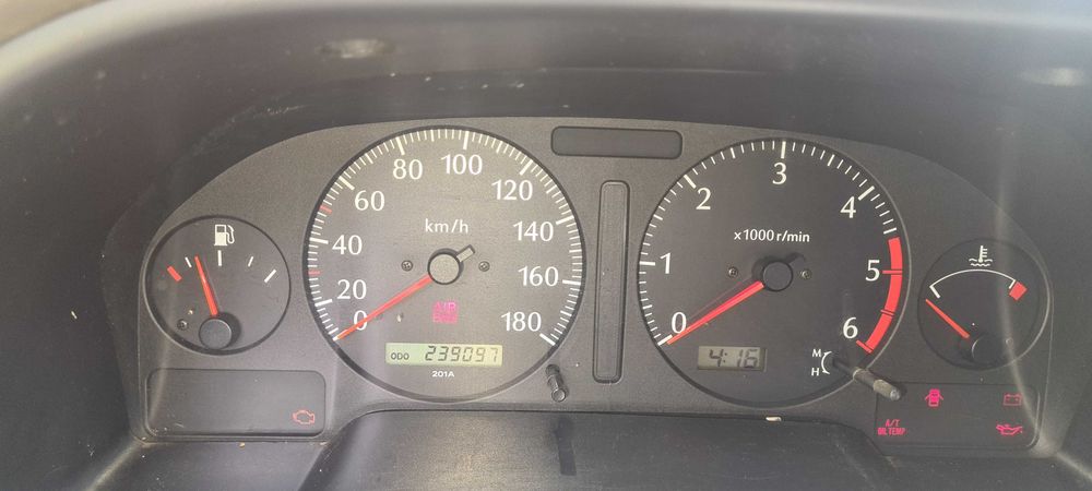 Nissan PATROL Y61