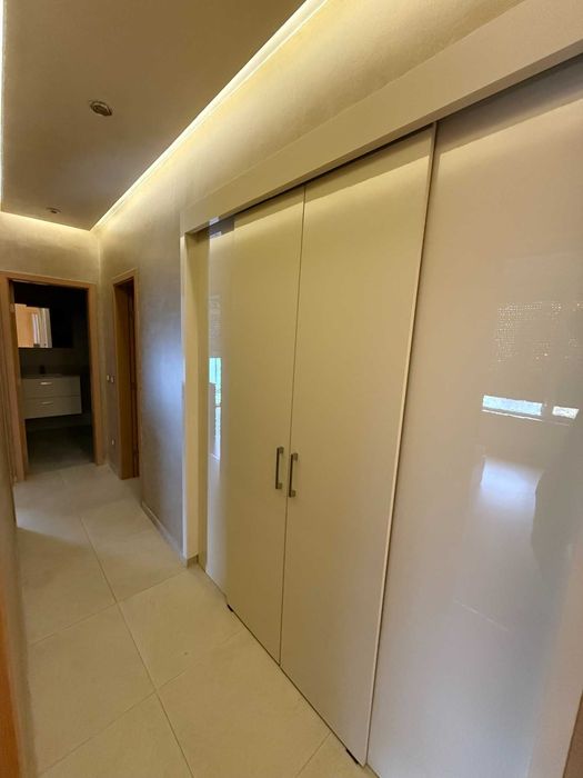 Дава се под наем Четиристаен апартамент в Пловдив, Кършияка - 150 кв.м за 897.6 € - Снимка #12