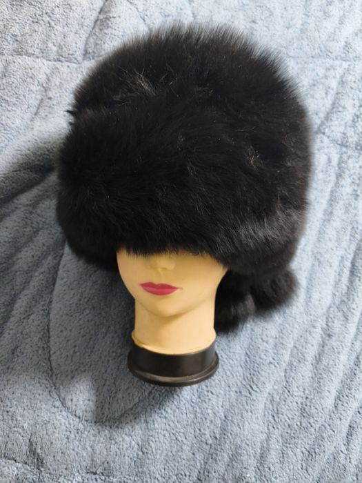 Срочно!Продам шапку зимнюю ,мех натуральный