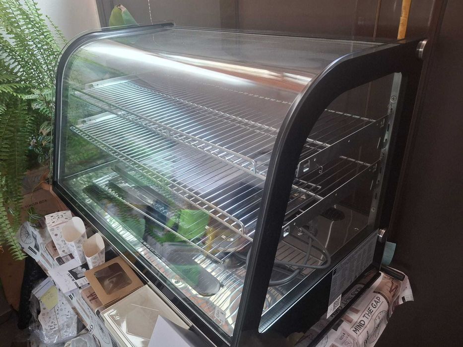 Metro Professional Vitrina Rece Patiserie GCV1130 130litri (-1'C ....  10'C) - echipamente Horeca