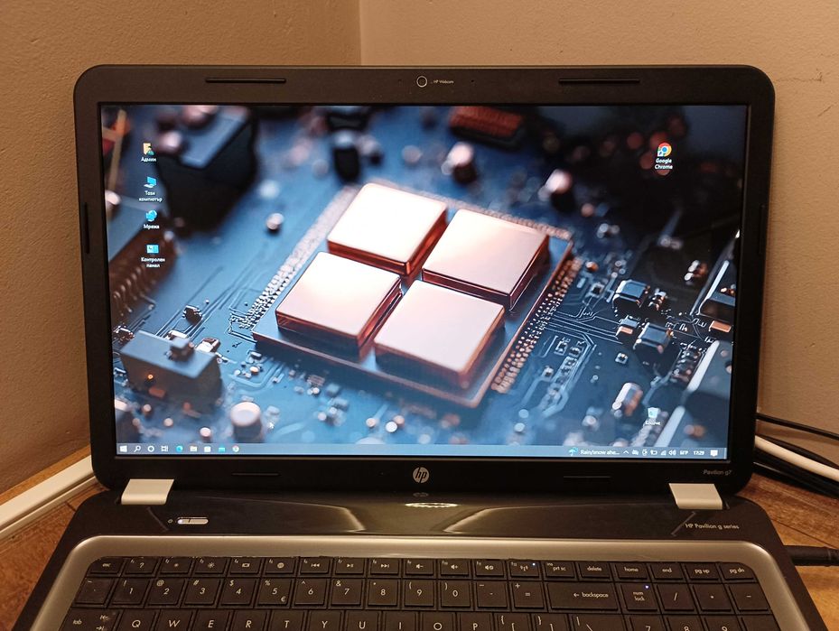 Лаптоп HP Pavilion g7  - 17.3"