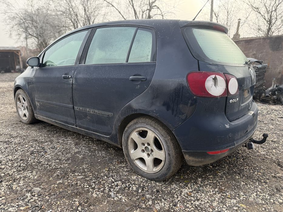 Фолксваген Голф плюс 1,6 102к на частиVW golf plus 1,6 102ks na chasti