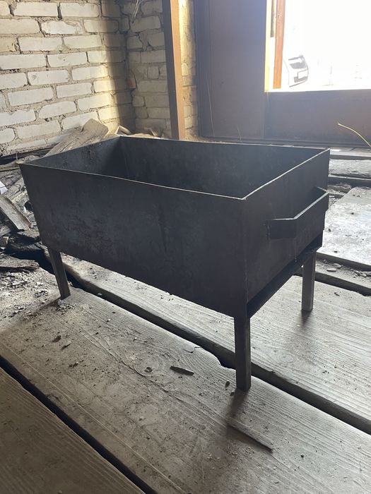 Продам мангал (неразборный)