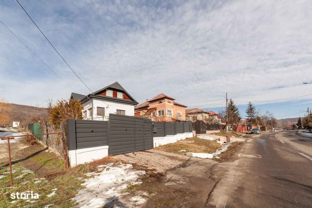 Casa Ștefanesti – 1 km de Primarie | Curte mare, zona linistita