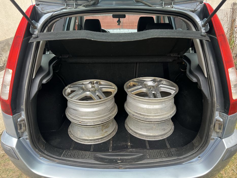 Ford Fusion 1.6 benzina