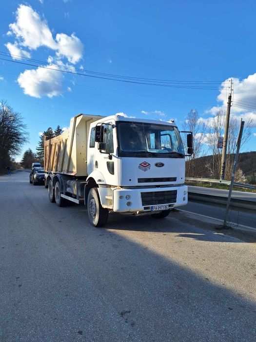 Танспортни услуги със Самосвали  3,5 тона, 15 тона и 35 тона. ,Бордови