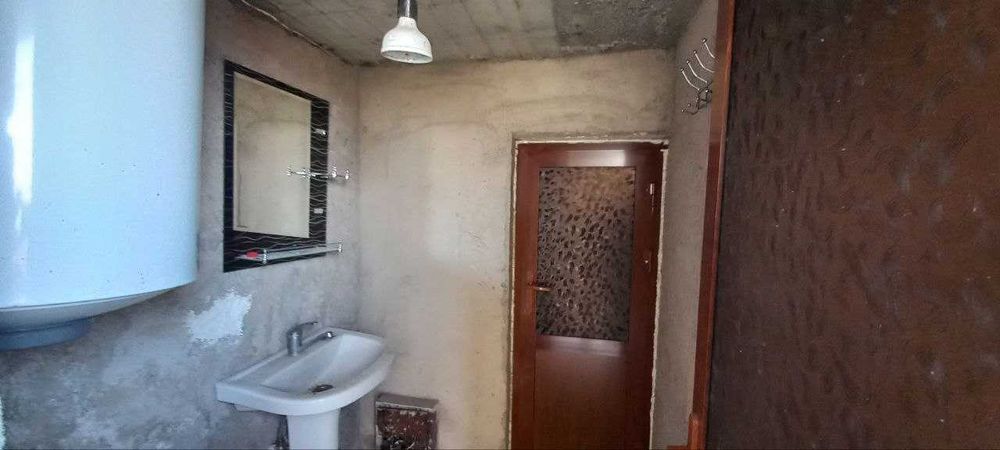 Магазин 70м2 на дороге