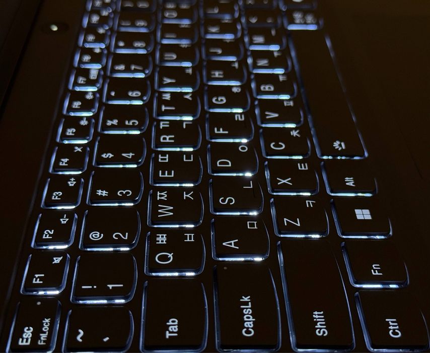 Lenovo LEGION 5 — i7 13650HX / RTX 4060 / DDR5 24GB