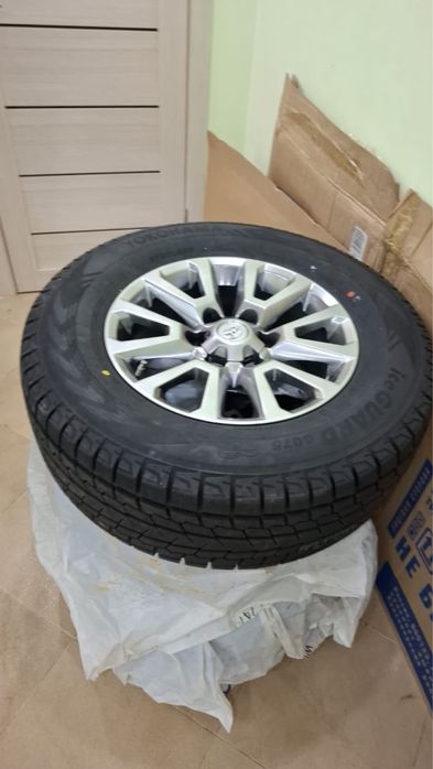 Продам диски на toyota.