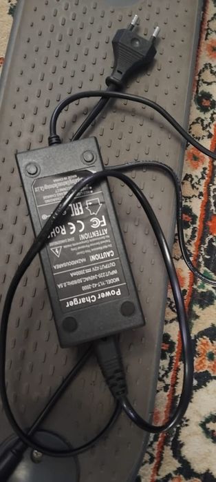 Электро самокат  в хорошем состоянии