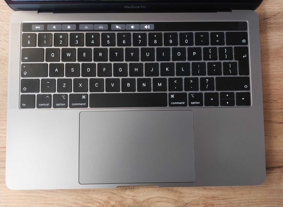 Apple MacBook Pro 13-inch, 2019 Space Gray 256GB