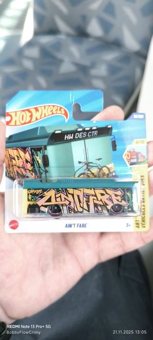 Колички: Hot Wheels, NEX, AUTOBÚSES & и още