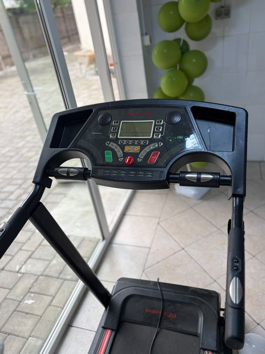 Bandă alergare nouă