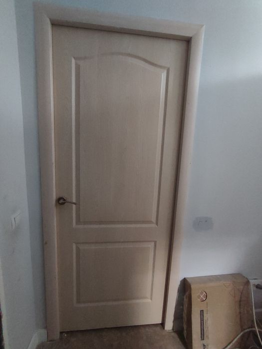 Продам межкомнатные двери